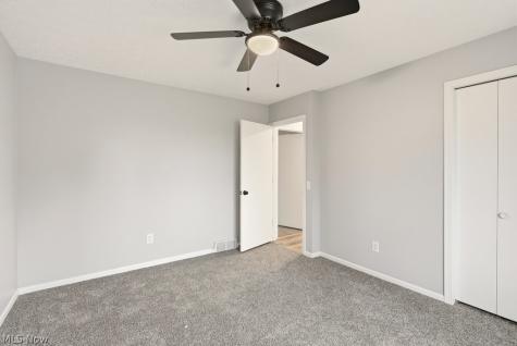 1464 Blair Drive Akron OH 44312