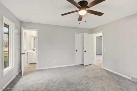 1464 Blair Drive Akron OH 44312