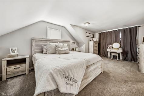 316 E 327th Street Willowick OH 44095