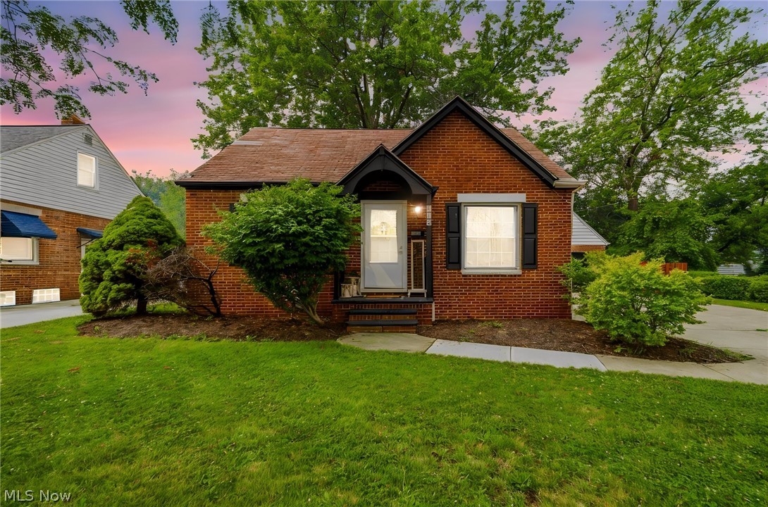 316 E 327th Street Willowick OH 44095