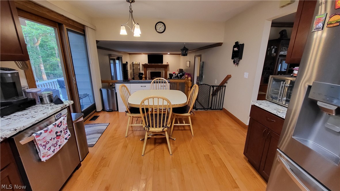 3041 Belmont Drive Brooklyn Heights OH 44131