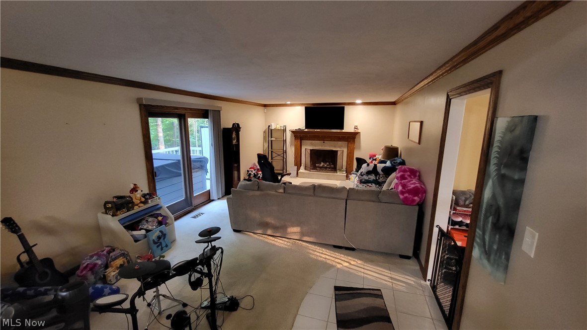 3041 Belmont Drive Brooklyn Heights OH 44131
