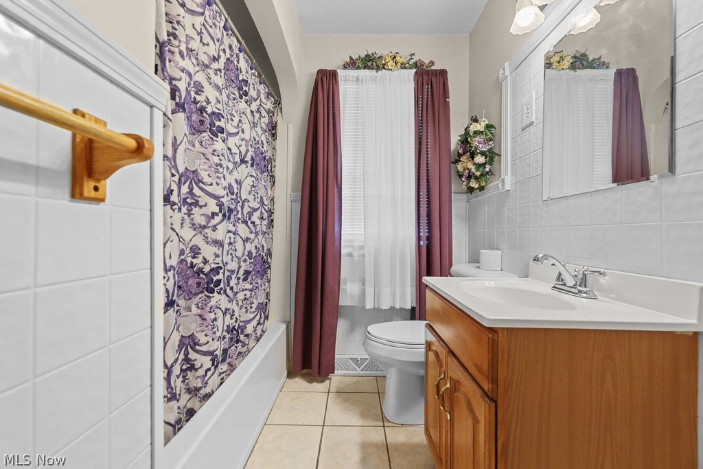 2360 Burton Avenue Alliance OH 44601