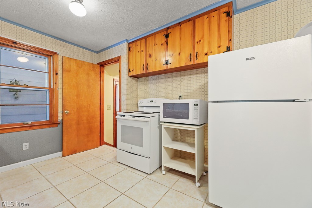 2360 Burton Avenue Alliance OH 44601