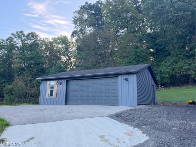 131 Baltzley Valley Road NE New Philadelphia OH 44663