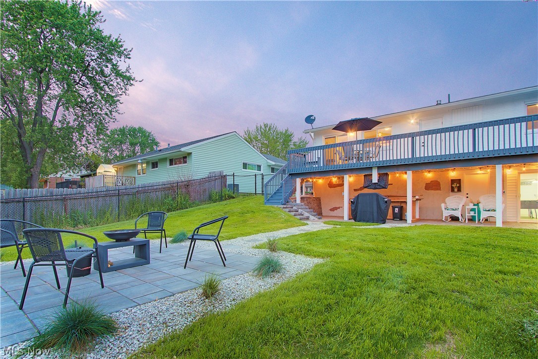 1222 Valley Drive North Canton OH 44720