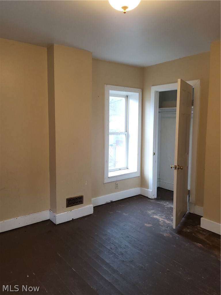 5566 State Route 152 Dillonvale OH 43917