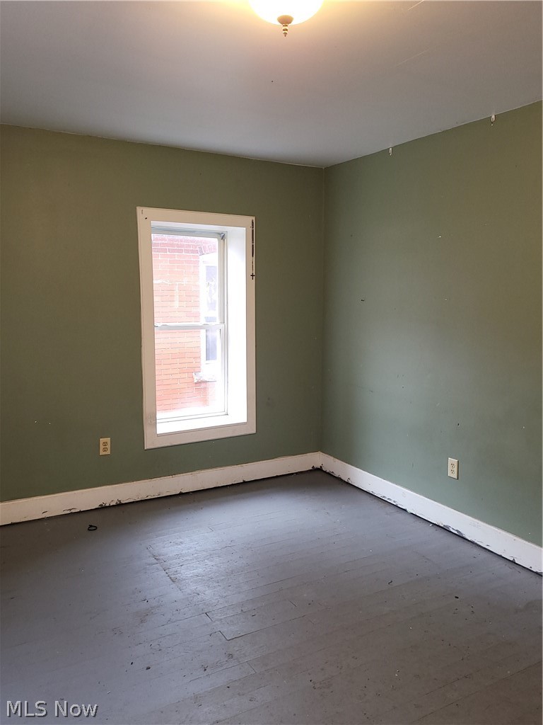 5566 State Route 152 Dillonvale OH 43917