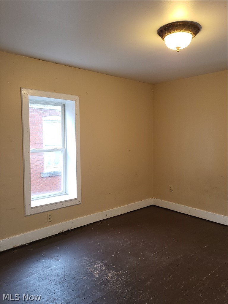 5566 State Route 152 Dillonvale OH 43917