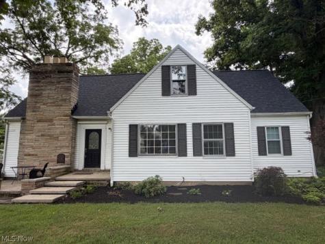 18646 Carmany Drive Walton Hills OH 44146