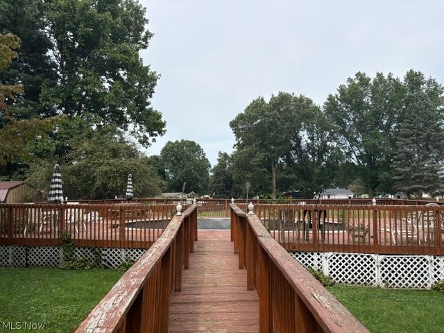 1207 Chaparrel Road SW Hartville OH 44632