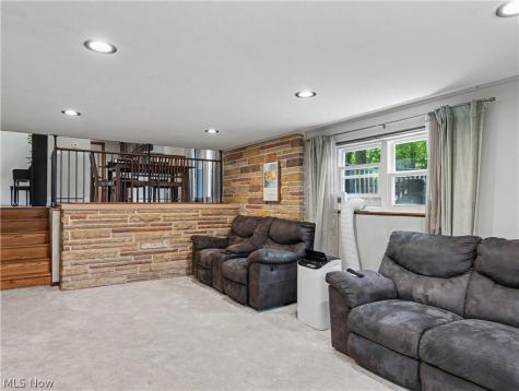620 Franklin Drive Doylestown OH 44230