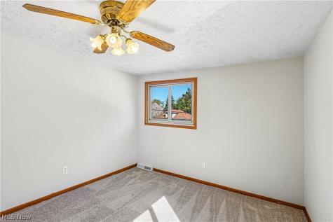 234 Paxton Road Eastlake OH 44095