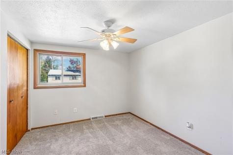 234 Paxton Road Eastlake OH 44095