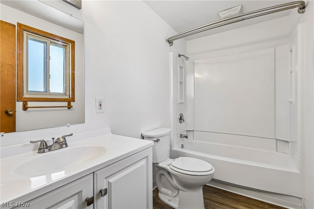 234 Paxton Road Eastlake OH 44095
