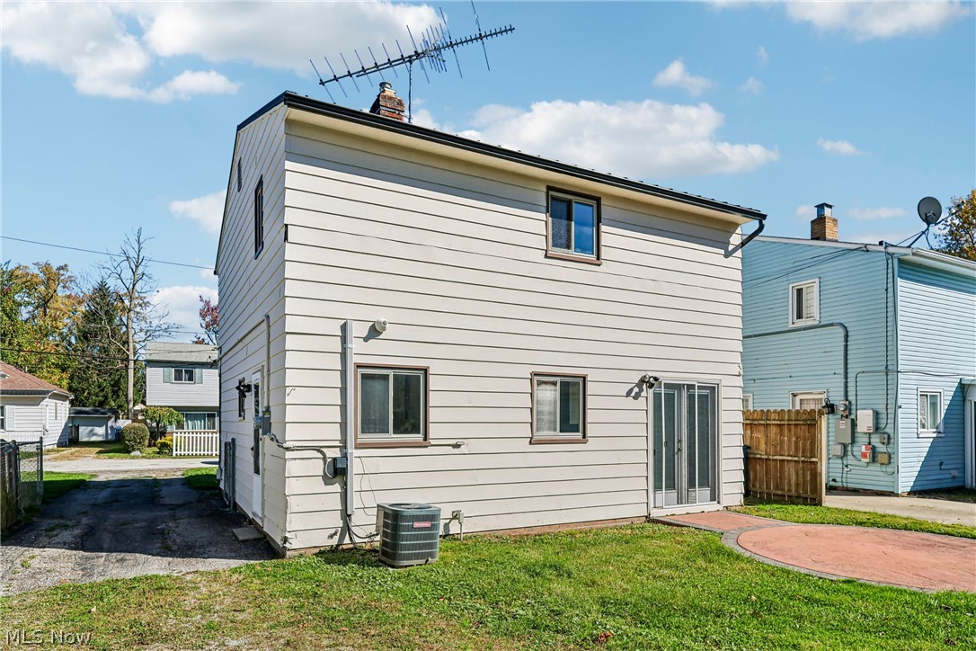 234 Paxton Road Eastlake OH 44095