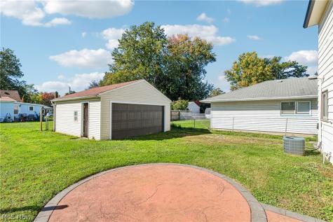 234 Paxton Road Eastlake OH 44095