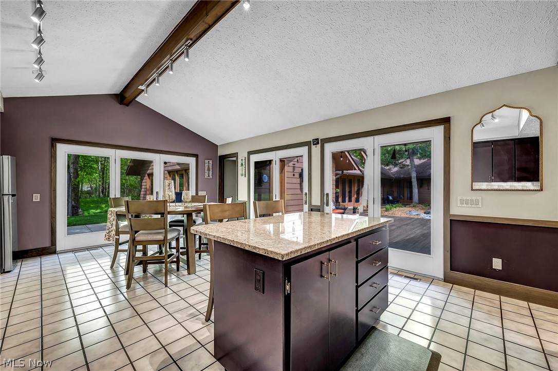 21903 Meadows Edge Lane Strongsville OH 44149