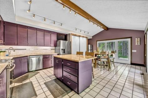 21903 Meadows Edge Lane Strongsville OH 44149