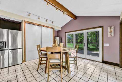 21903 Meadows Edge Lane Strongsville OH 44149