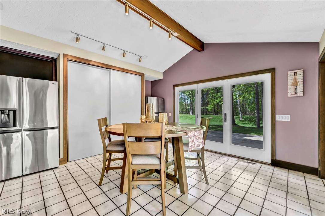21903 Meadows Edge Lane Strongsville OH 44149
