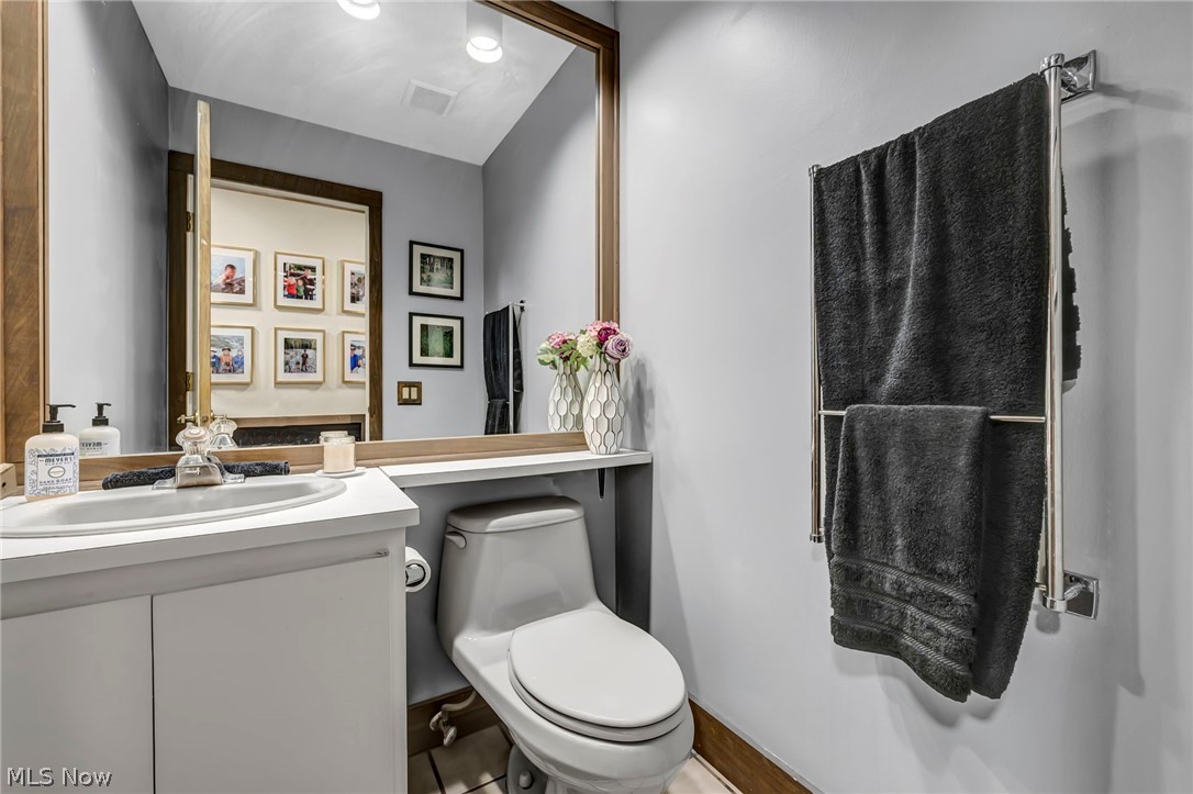 21903 Meadows Edge Lane Strongsville OH 44149
