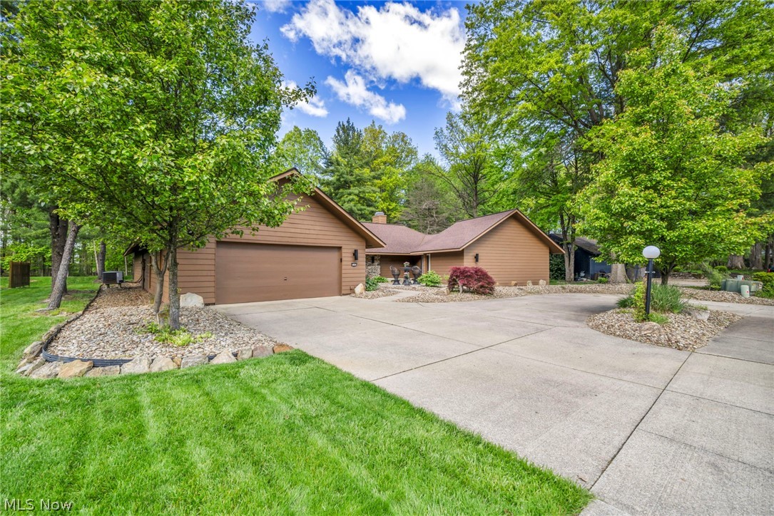 21903 Meadows Edge Lane Strongsville OH 44149
