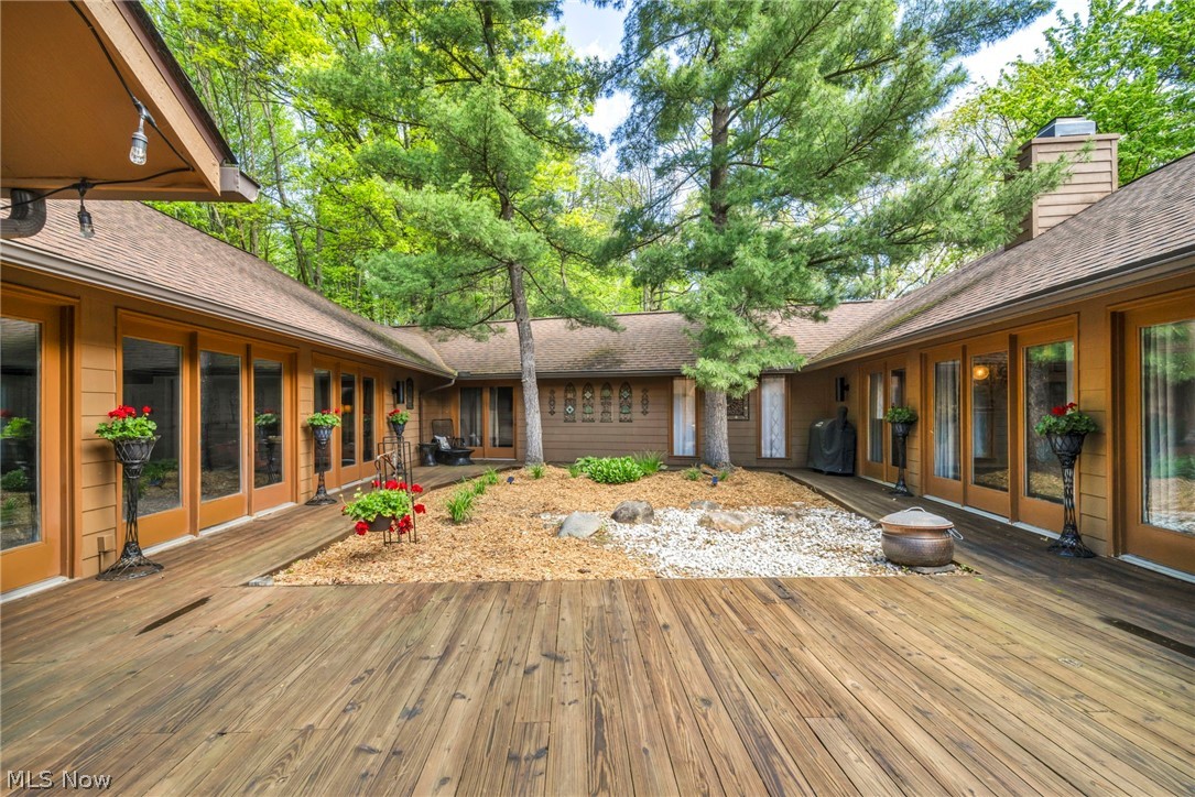 21903 Meadows Edge Lane Strongsville OH 44149