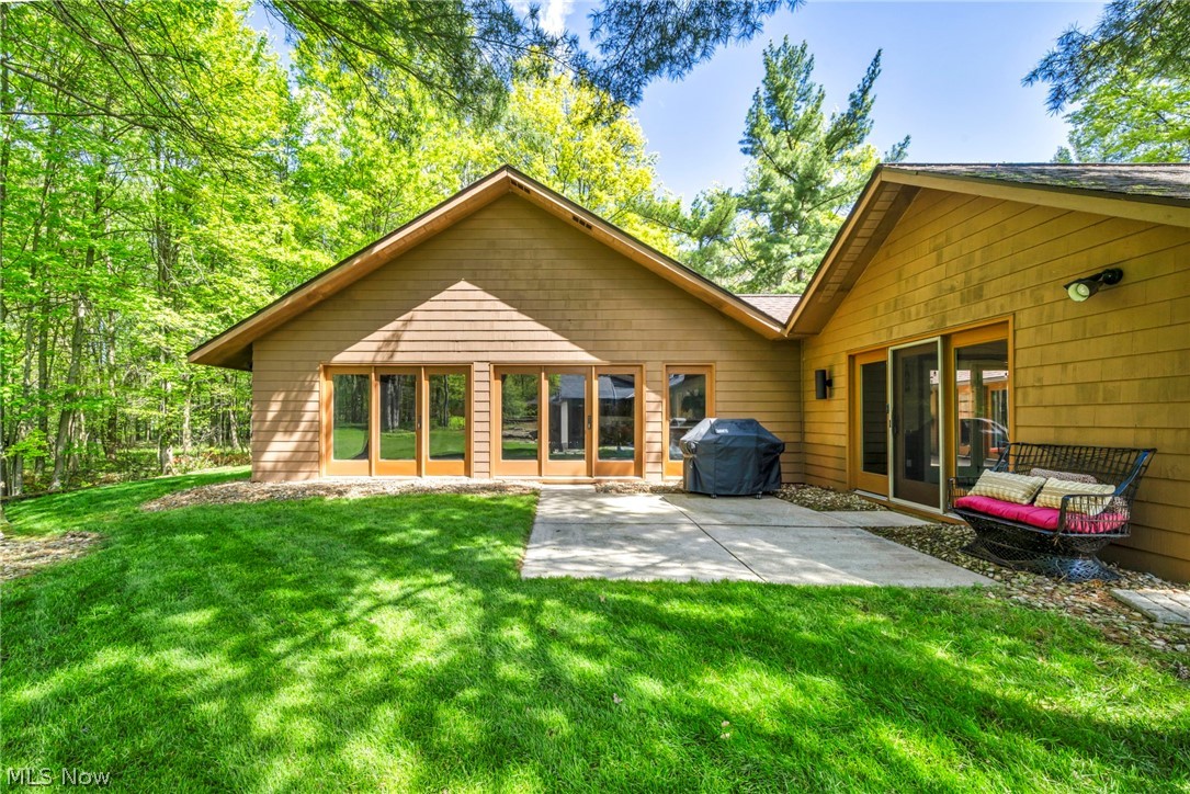 21903 Meadows Edge Lane Strongsville OH 44149