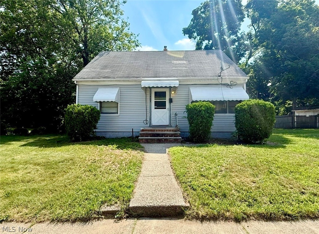 1403 E 133rd Street East Cleveland OH 44112