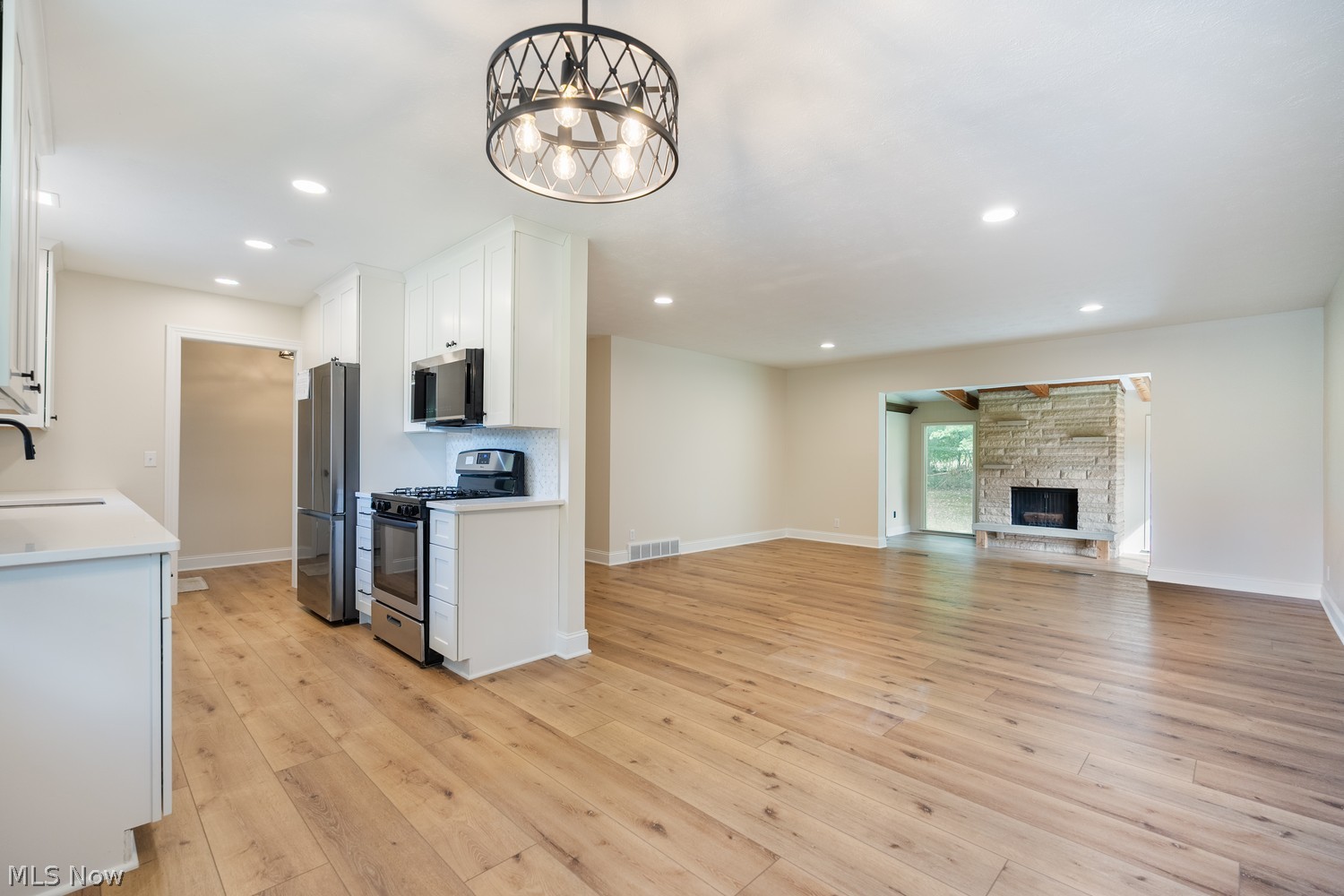5025 Peggy Ann Drive New Franklin OH 44319
