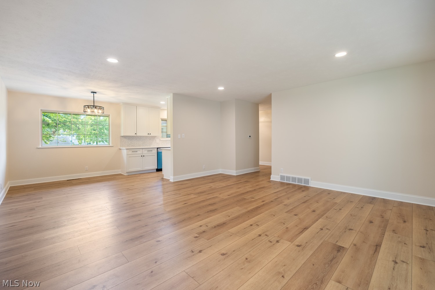 5025 Peggy Ann Drive New Franklin OH 44319
