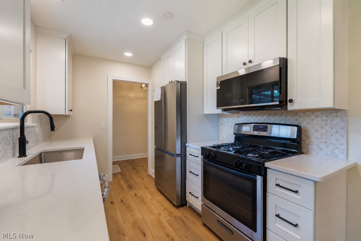 5025 Peggy Ann Drive New Franklin OH 44319