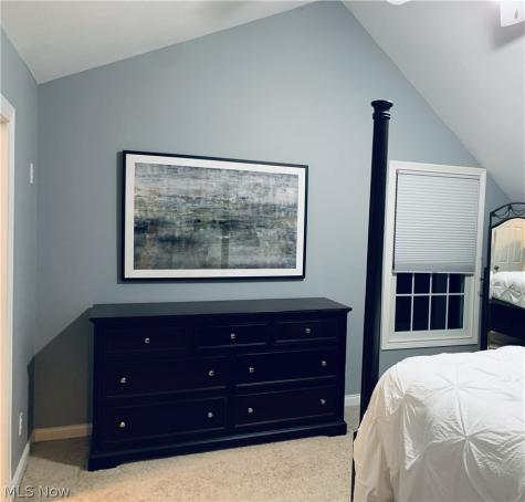 5427 Wilshire Park Drive Hudson OH 44236
