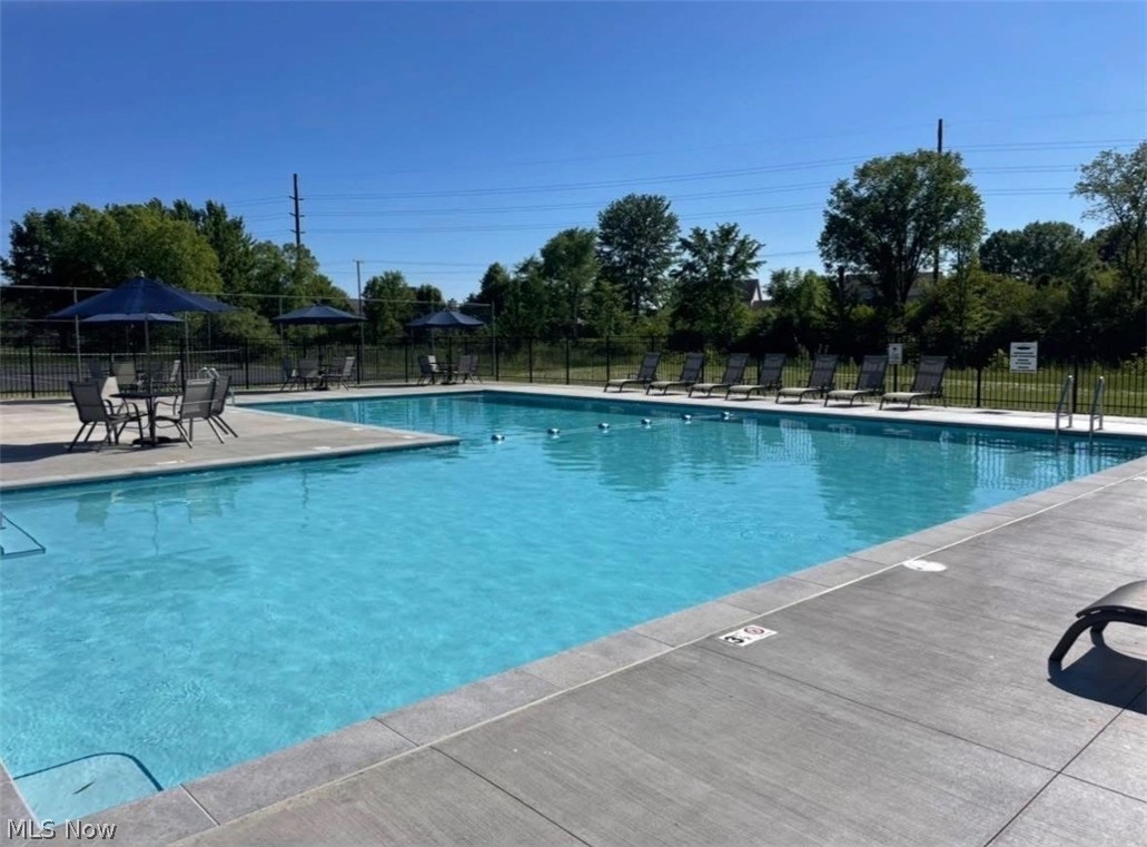 5427 Wilshire Park Drive Hudson OH 44236