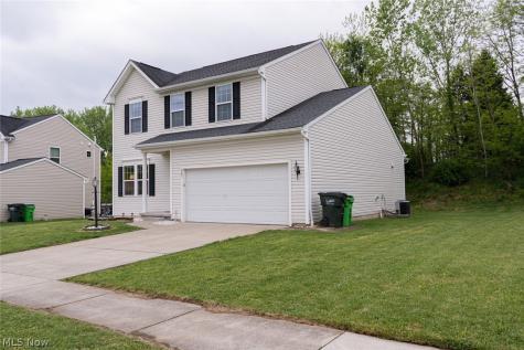 867 Starr Ridge Street SE Massillon OH 44646