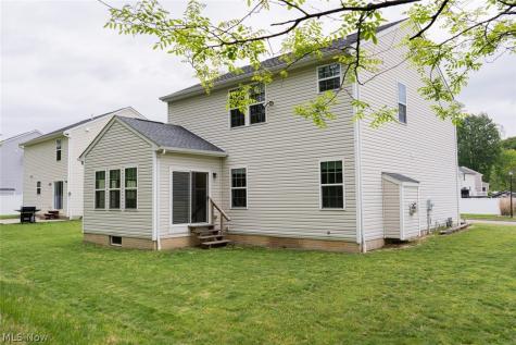 867 Starr Ridge Street SE Massillon OH 44646