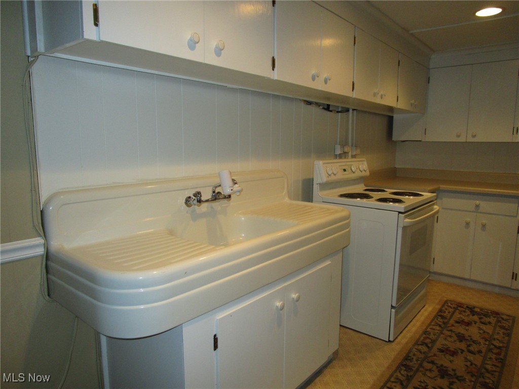 715 Holden Drive Ashtabula OH 44004