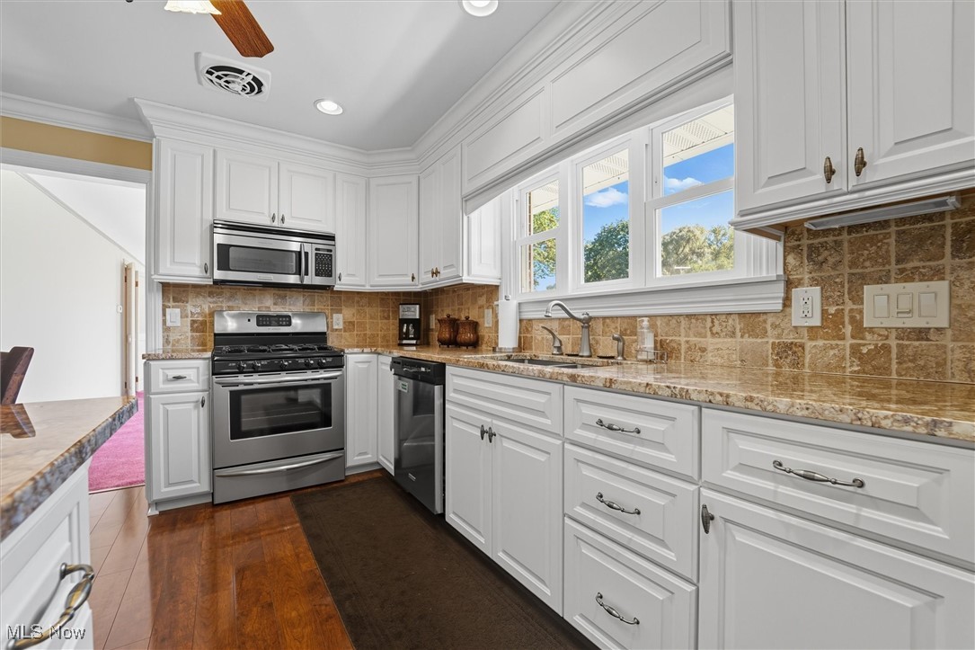 715 Holden Drive Ashtabula OH 44004
