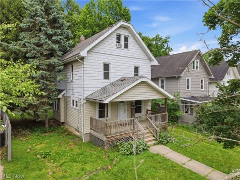 115 Burton Avenue Akron OH 44302