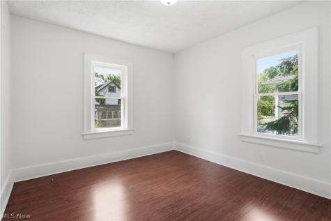 115 Burton Avenue Akron OH 44302
