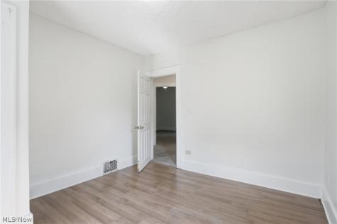 115 Burton Avenue Akron OH 44302