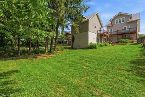 1102 Phillips Street Marietta OH 45750