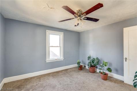 934 Packard Drive Akron OH 44320