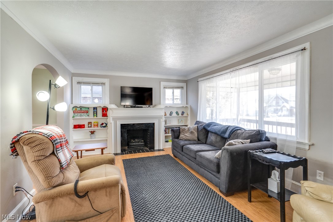 934 Packard Drive Akron OH 44320