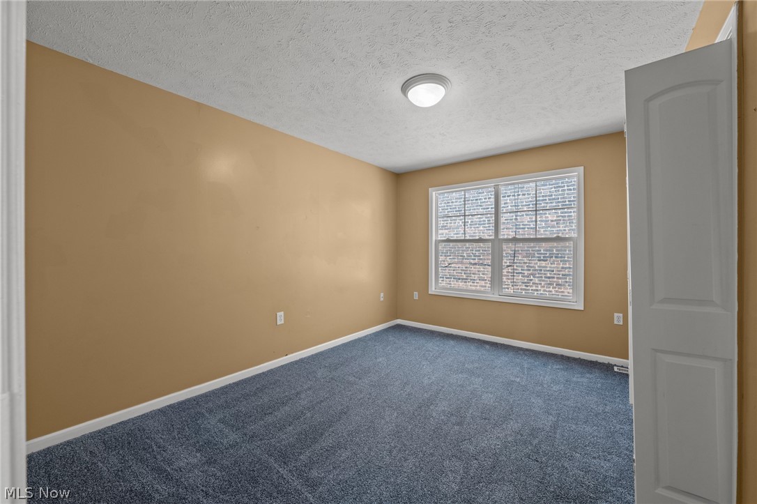 2221 E 71st Street Cleveland OH 44103