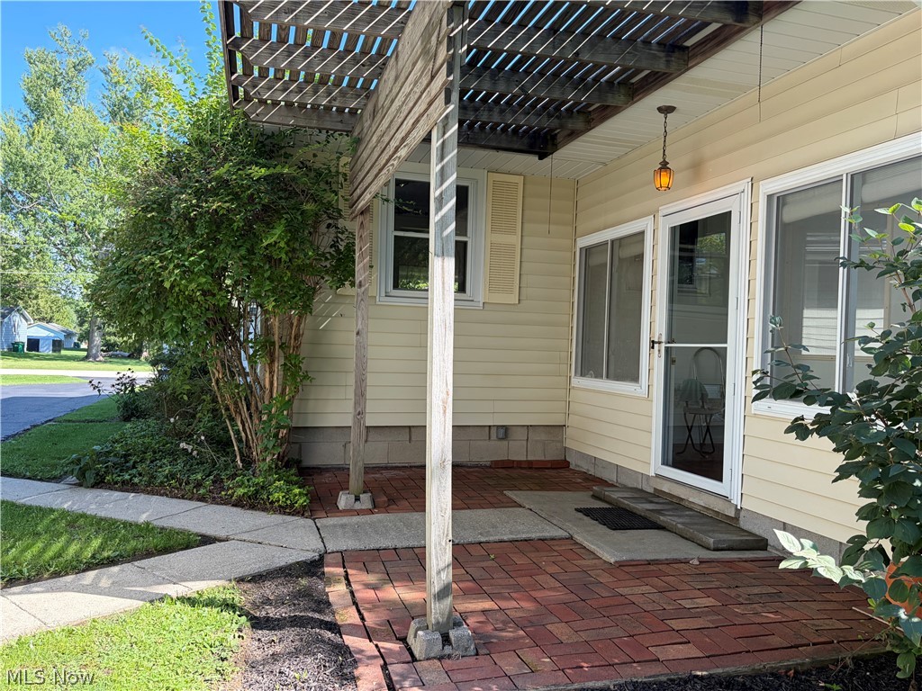 214 Susan Drive Jefferson OH 44047