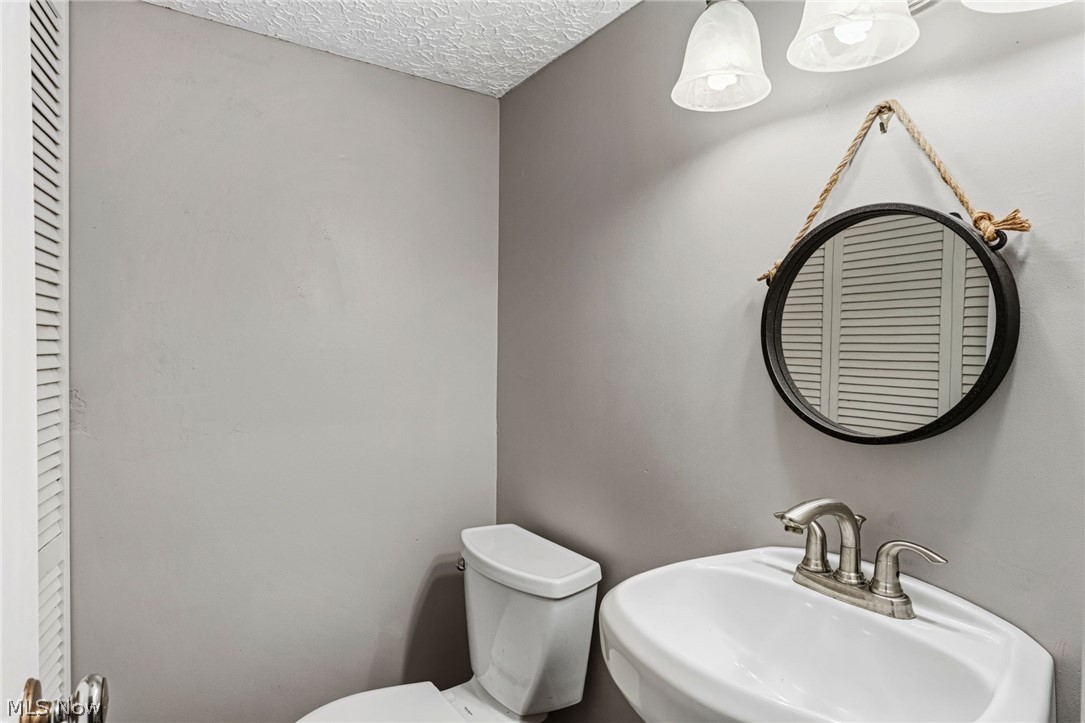 4221 Princess Anne Court Lorain OH 44052