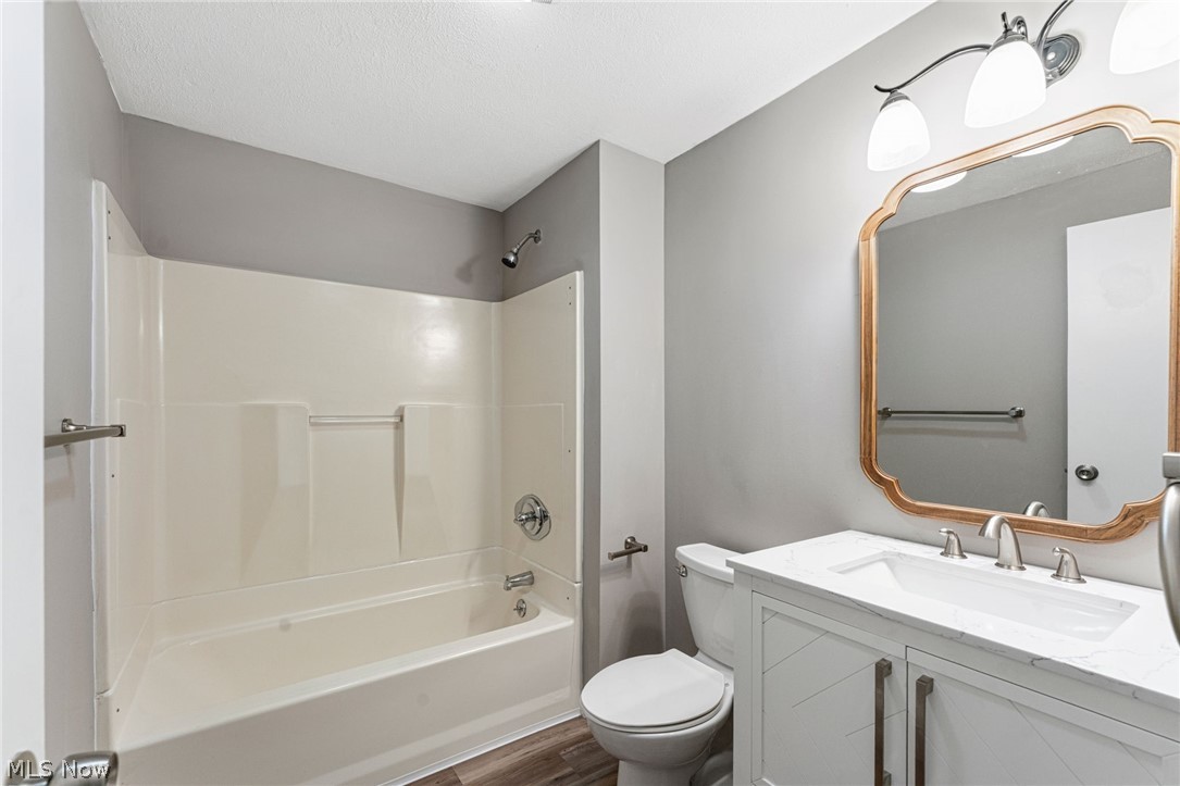 4221 Princess Anne Court Lorain OH 44052