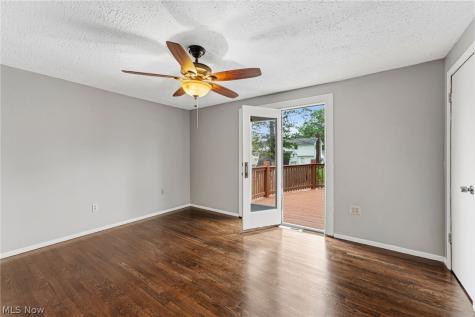 4221 Princess Anne Court Lorain OH 44052